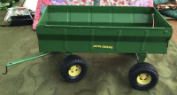 John Deere metal toy wagon - vintage 8”