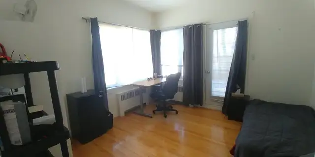 1er juillet à côté Cégep Garneau pour étudiant(e) non fumeur(eus