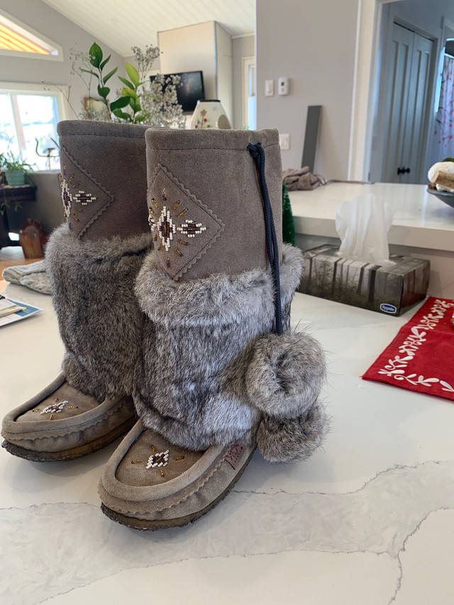 Mukluks winter boots  in Women's - Shoes in Trenton - Image 2