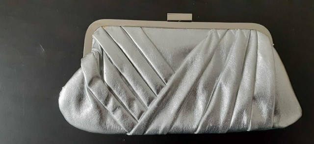 Silver Clutch Purse in Women's - Bags & Wallets in Edmonton