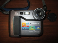 Sony  Digital Mavica MVC-FD73 Digital Still Camera