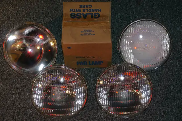 Par 56 Lamp x 4 in Performance & DJ Equipment in Laval / North Shore - Image 4