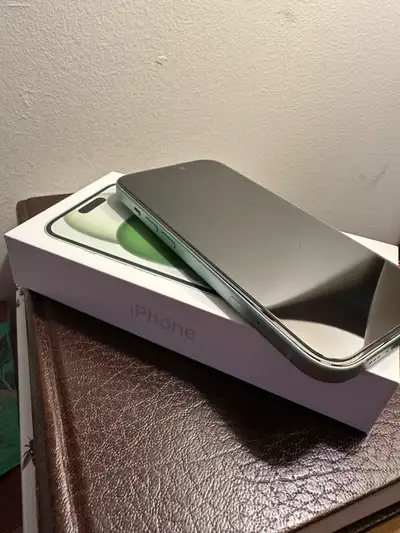 Mint condition iPhone 15, 256Gb storage space. Comes with Otterbox case. Has had a screen protector...