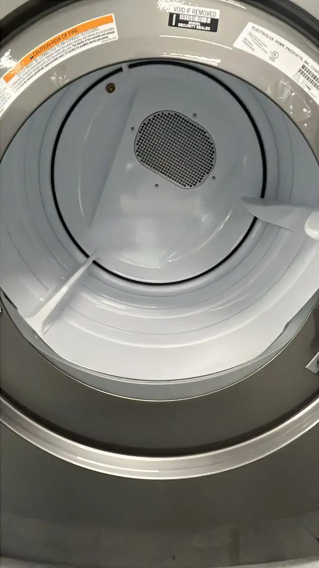 Open Box Electrolux 8.0 Cu.Ft Front-Load Dryer510361610486425601
