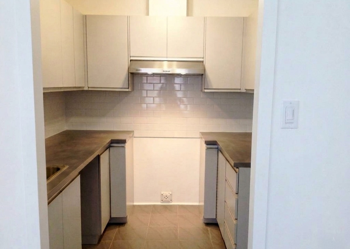 Val-Bélair - 1410-2 rue d'Europe — photo 3