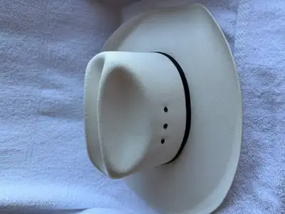 Cowboy Hat - Brand New - White This hat is perfect for: • Calgary Stampede Events • Country and West...