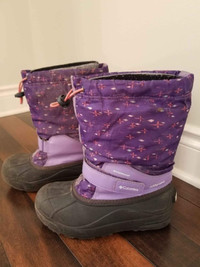 Columbia boots size 4Y