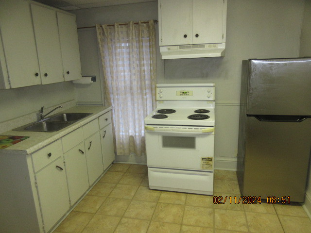 47 NIAGARA FALLS 1 BEDROOM APT, VACANT, CAN SHOW ANYTIME. in Long Term Rentals in St. Catharines - Image 2