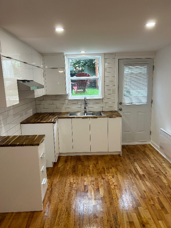 4 1/2 BRIGHT APARTMENT FOR RENT VILLERAY Locations longue durée