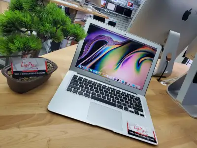 MacBook Air 13.3" 2017 ✨⭐✨⭐✨, View more
