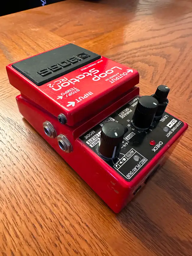 Boss RC-2 Loop Station in Amps & Pedals in City of Toronto - Image 4