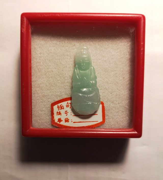 A Genuine Jadeite Pendant in Arts & Collectibles in Delta/Surrey/Langley