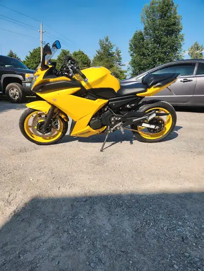 Turn heads with this very well maintained 2009 FZ6R! Its in excellent condition! Two brothers exhaus...