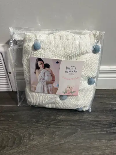 Haus and kinder knitted baby blanket, View more
