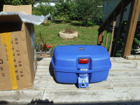 Motorcycle top box