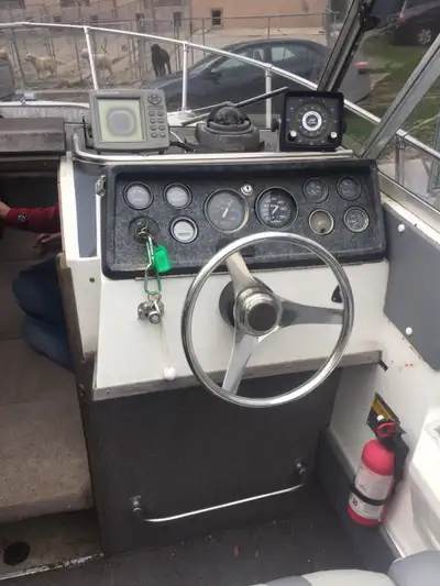 21 Ft Starfire 215 New Yorker 21 Ft Starfire 215 New Yorker 260 Hp for sale. Bought a new boat and n...