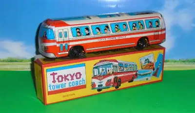 Modèle vintage...De ma collection...Autobus "Tokyo Tower Coach" flambant neuf dans boîte...Tout méta...