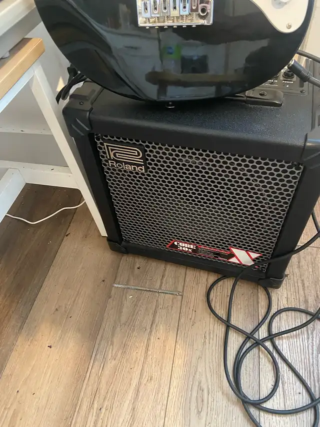 ampli guitar in Amps & Pedals in City of Montréal - Image 2