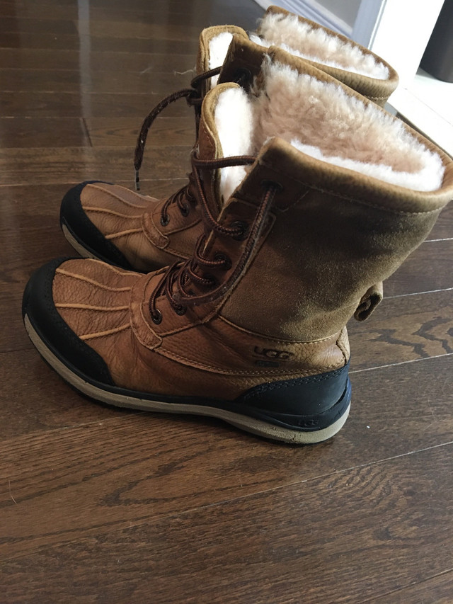 Women UGG winter boots - size 7 in Women's - Shoes in Mississauga / Peel Region - Image 2