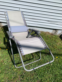 Outdoors zero gravity reclining chair