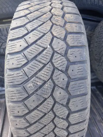 4 pneu hiver gislaved nordfrost 195-65-r15 6/32 bon pour 1 hiver 120$ les 4 514|452|9727