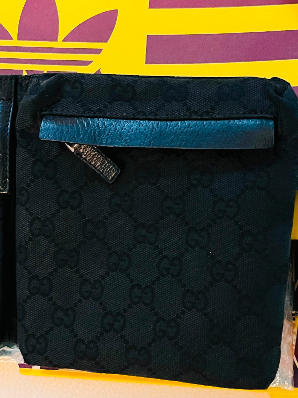 Gucci original black monogram black crossbody bag Gucci belt bag in Women's - Bags & Wallets in Edmonton - Image 4