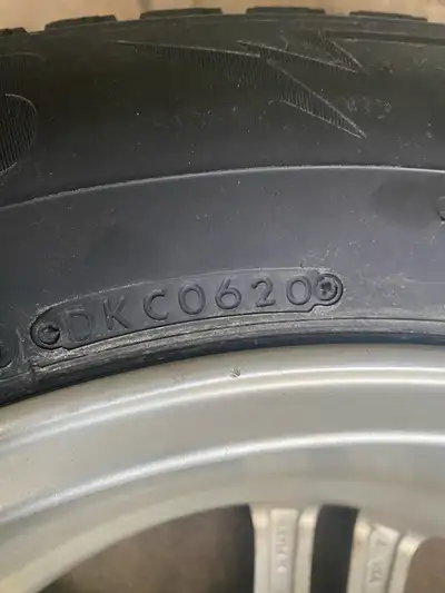 Bery good tire, bought from Costco 1300, only use 1 snow season under 1000km.