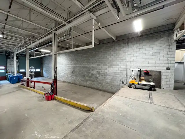 Warehouse for rent63849000193795121