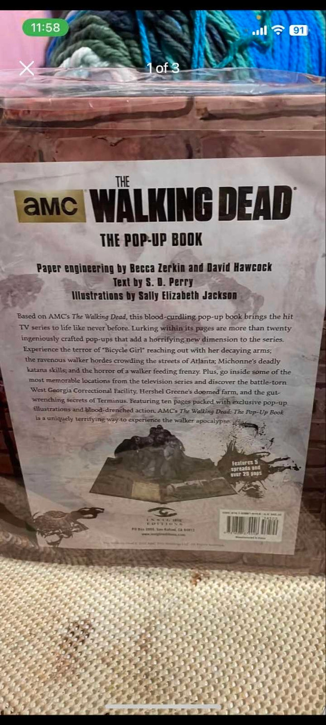 Walking dead pop up book in Other in Napanee - Image 3