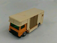 Rare Vintage Lesney matchbox horse-box truck -- made in England