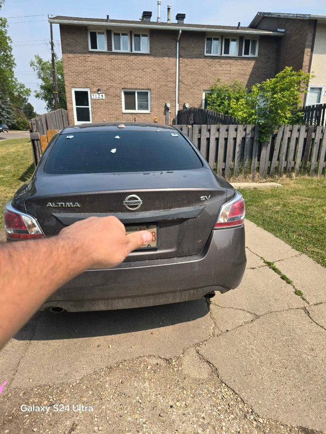nissan altima 2014 in Cars & Trucks in Edmonton - Image 3