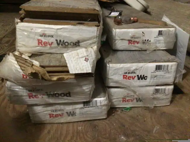 Redwood laminate flooring grey color in Floors & Walls in Ottawa - Image 4