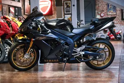 Looking for a 2006 Yamaha R1 SP. Please let me know if you have one you're looking to sell. Prefer l...