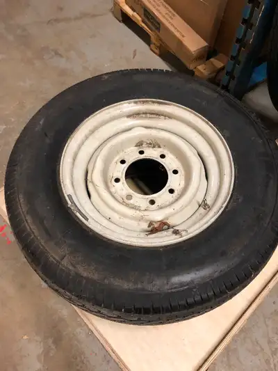 All SeasonLT 225 / 75 R 16 6.5 inch bolt pattern, 4.5inch bore New, never been on the road Single un...