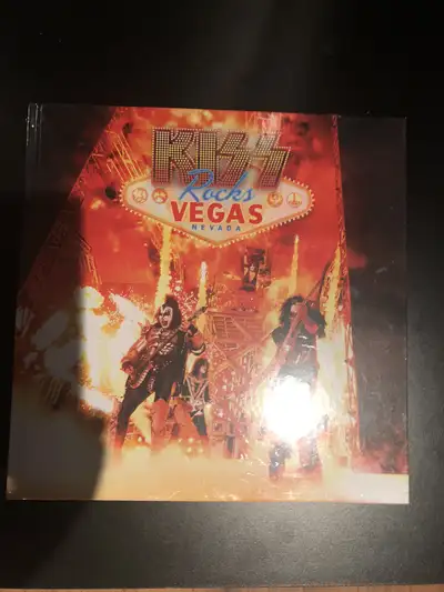 KISS coffret Rocks Vegas Édition De Luxe, View more