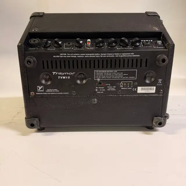 Traynor TVM15 Portable Rechargeable PA Speaker Amplifier in Amps & Pedals in City of Toronto - Image 4