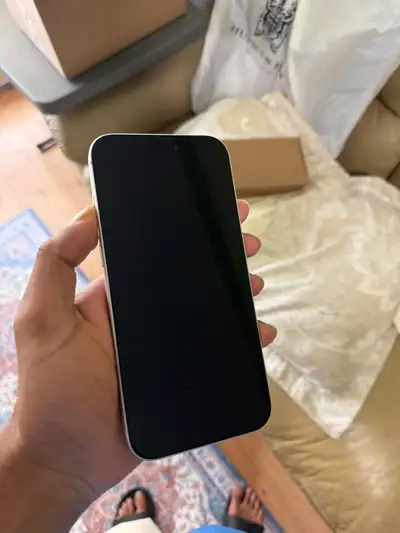 Like New iPhone 17 Pro Max 256 GB Silver 100% Battery Health, View more