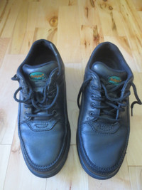 Men's Rockport Black World Tour Classic Walking shoes Size 8.5