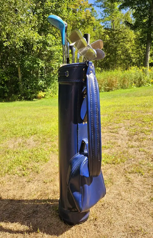 Ladies Golf Set RH in Golf in Ottawa - Image 3