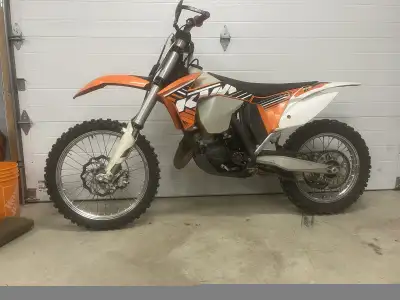 2011 Ktm 150 xc , great running bike , starts first or second kick , good shape , could use some gri...