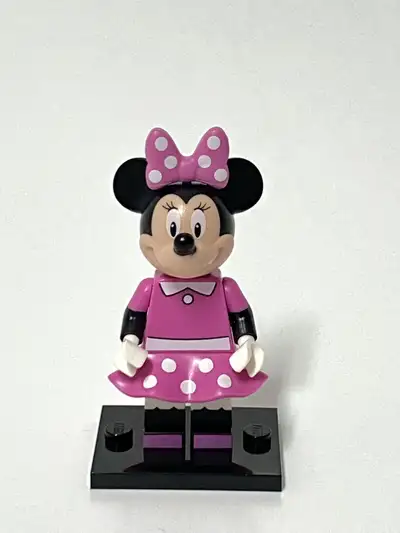 LEGO Disney Minifigure Minnie Mouse with stand Price is Firm Pickup in Silver Springs NW