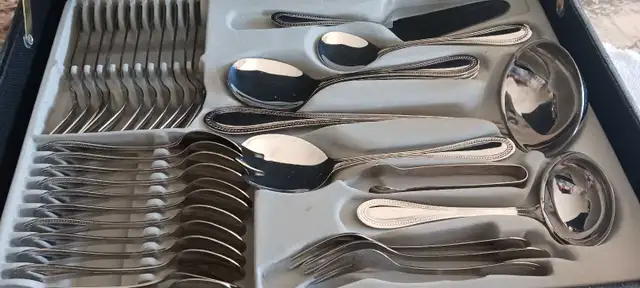 Complete Family Dining Package64302360343554124