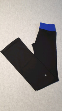LULULEMON Astro pants, size 4 tall
