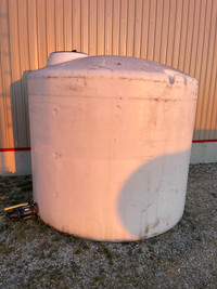 Water / Fertilizer tank