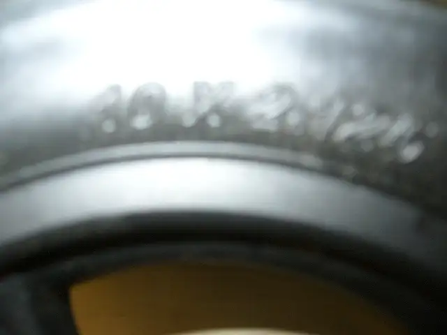2 roues avec pneus + jantes 10poX 2.125 Neuf pr trottinette elec in Kids in Longueuil / South Shore - Image 3
