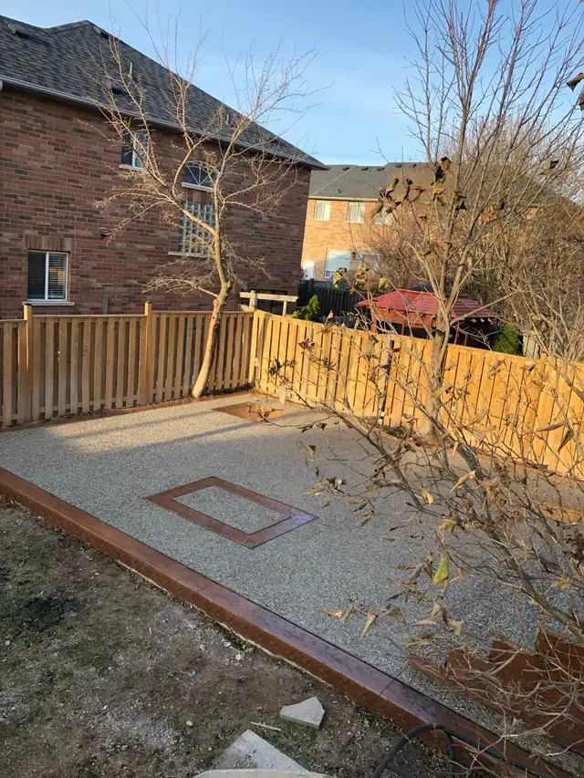 Stamped-exposed concrete 63581883101697124