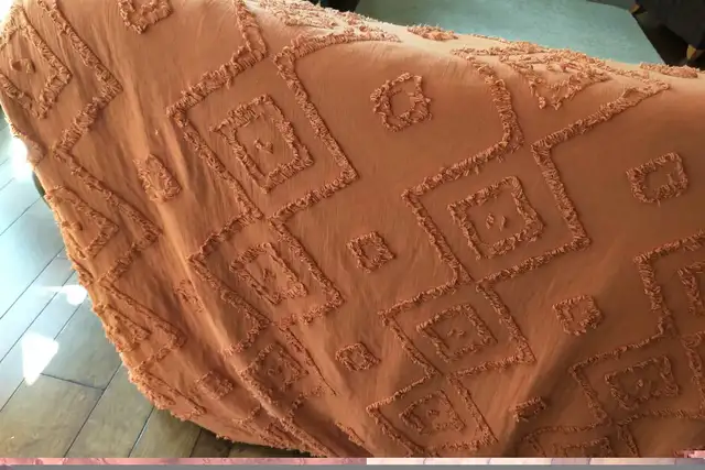 Comforter, 104" x 92", Burnt Orange, +2 Shams +Accent Pillow in Bedding in Stratford - Image 5