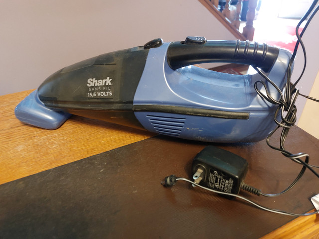 Shark Handheld Vacuum, used few times in Vacuums in Calgary