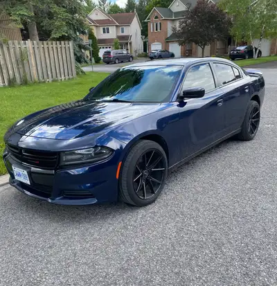 2019 Dodge Charger Pursuit AWD 5.7L V8 80,000kms Rare police package V8 with AWD, owned since 27,000...
