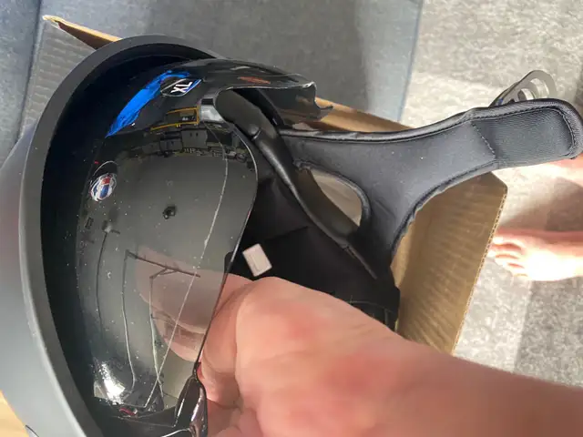 Harley Davidson lot  in Motorcycle Parts & Accessories in Hamilton - Image 4